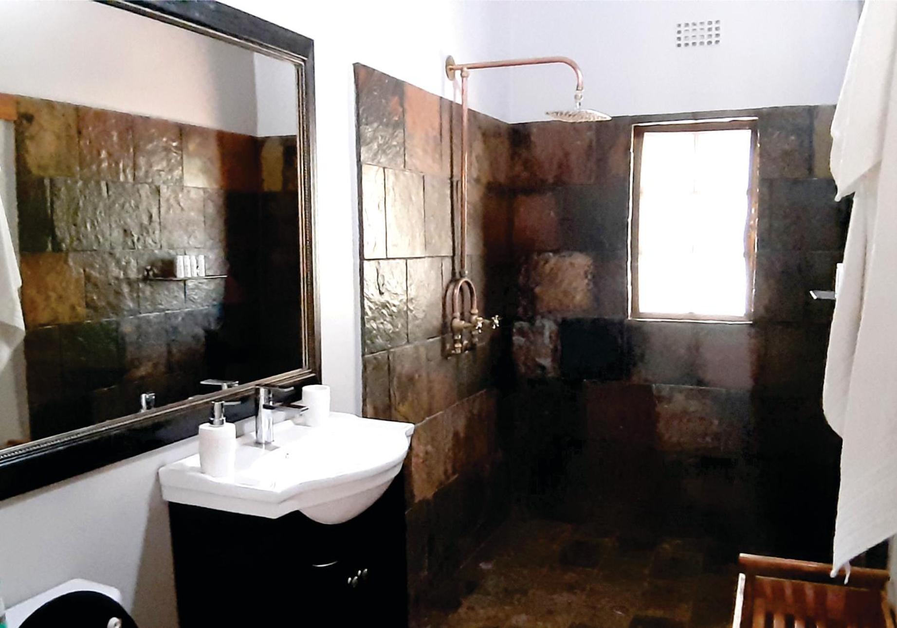 Waterside Cottages & Villas - Self Catering Gaborone Exterior photo
